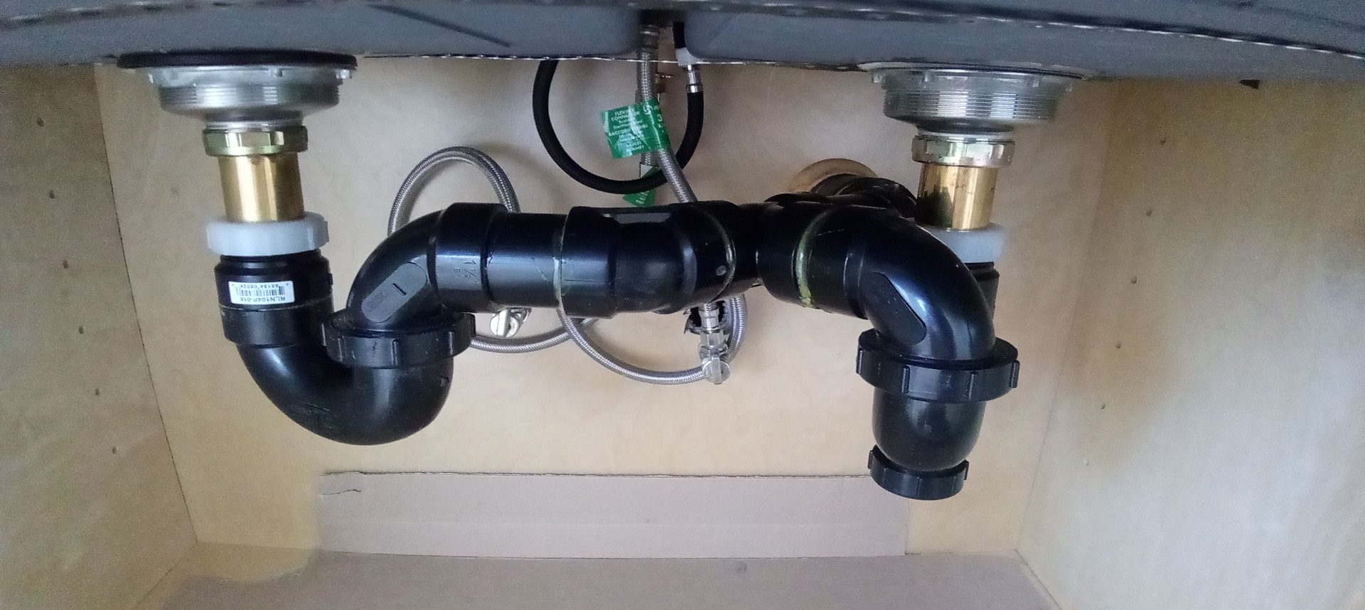 kitchen sink plumbing in a stud wall